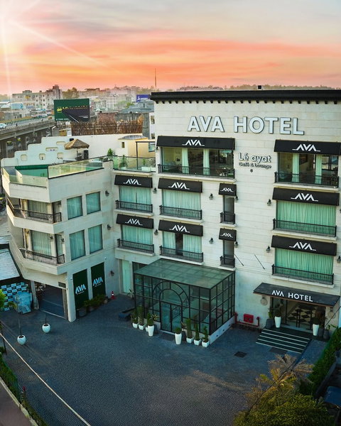 AVA Hotel Chandigarh Zirakpur, Dera Bassi, India