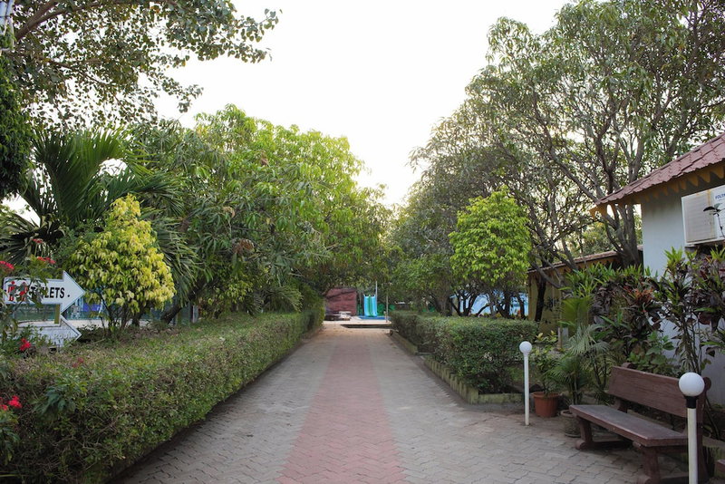 Daksh Resort And Amusement Park, Talala, India