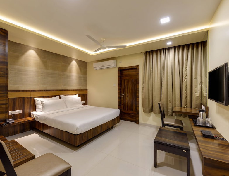 Hotel Silver Oak, Kolhapur, India
