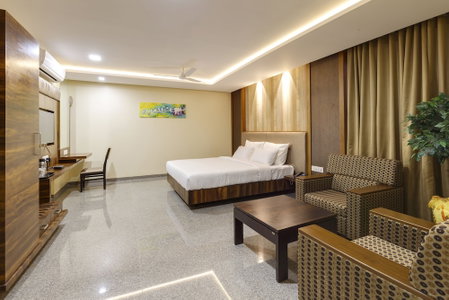 Hotel Silver Oak, Kolhapur, India