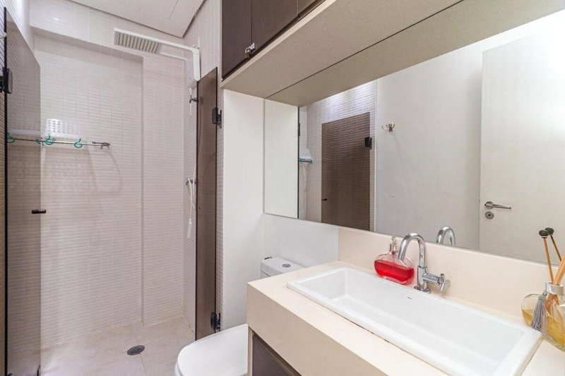 Studio moderno em condomínio de luxo pé na areia, Santos, Brazil
