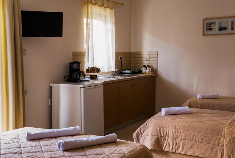 Nepheli Apartments and Studios, Paralia Katerinis, Greece