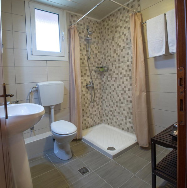 Nepheli Apartments and Studios, Paralia Katerinis, Greece