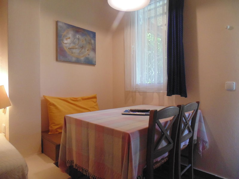 Heliotopos Apartments, Nafplio, Greece