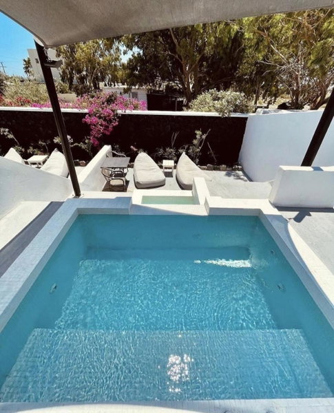Santa Irina Luxury Sunny Lofts, Perivolos, Greece