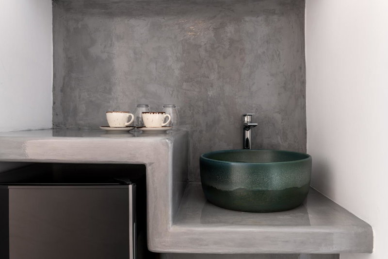 Santa Irina Luxury Sunny Lofts, Perivolos, Greece
