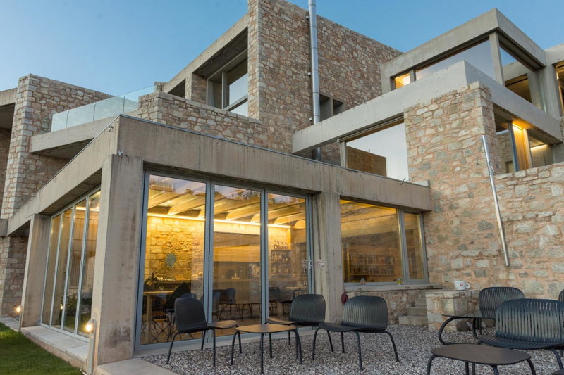 Escapade Luxury Residences, Karpenision, Greece