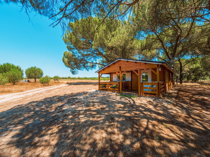 Chalet do Lago, Montargil, Portugal