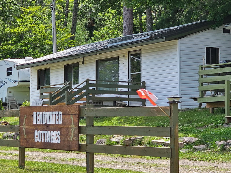 Mazinaw Lakeside RV Park & Campground, Addington Highlands, Canada