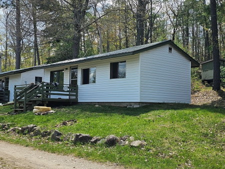 Mazinaw Lakeside RV Park & Campground, Addington Highlands, Canada
