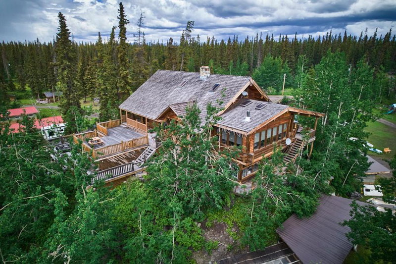 Escott Bay Resort, Anahim Lake, Canada