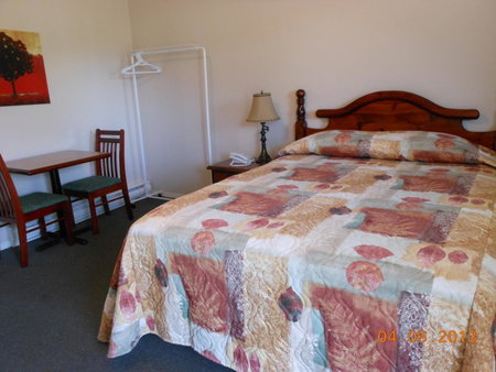 Mountain Springs Motel & RV Park, Barrière, Canada