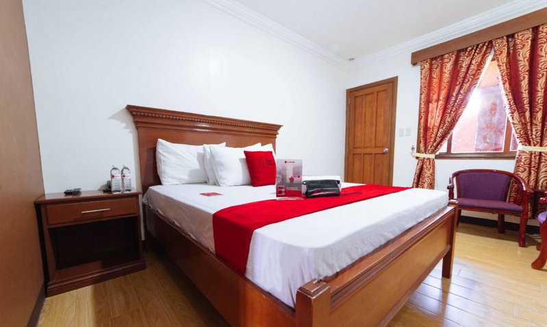 RedDoorz Plus @ Starhomes Olivianville, Tarlac, Philippines