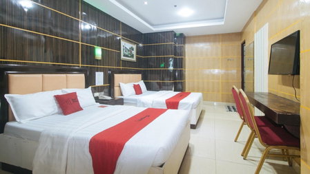RedDoorz at Winter Hotel Araneta, Manila, Philippines