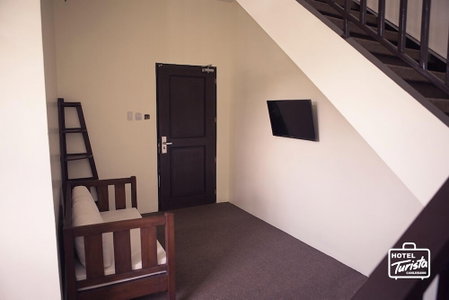 Hotel Turista Canlubang, Calamba, Philippines