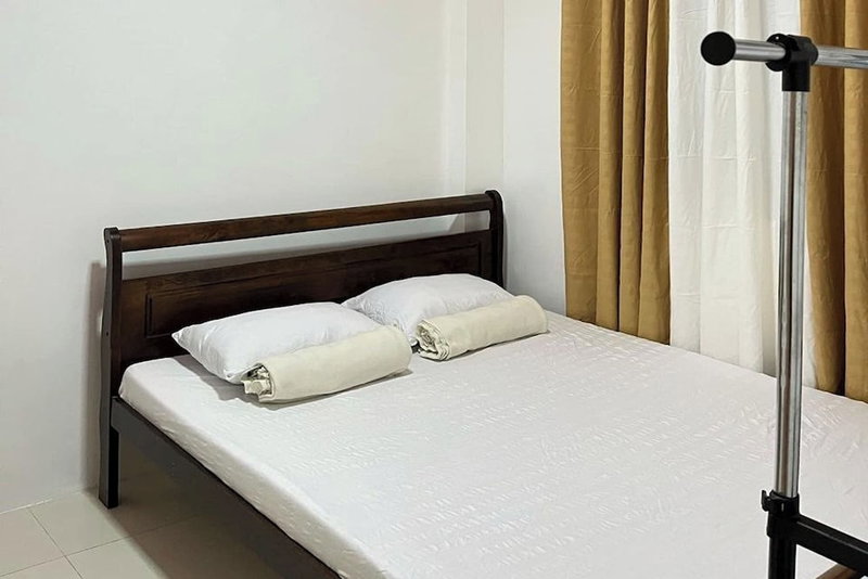Krystalclaine Homestay-Burnham Hill Condo, Baguio, Philippines