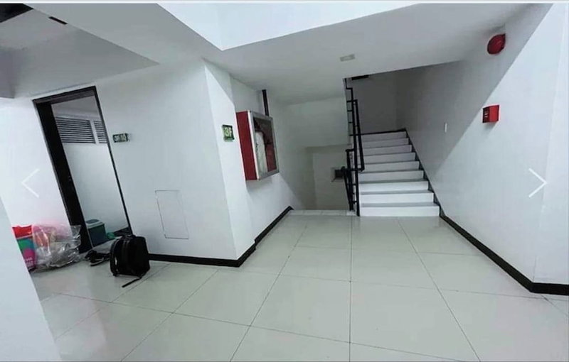 Krystalclaine Homestay-Burnham Hill Condo, Baguio, Philippines