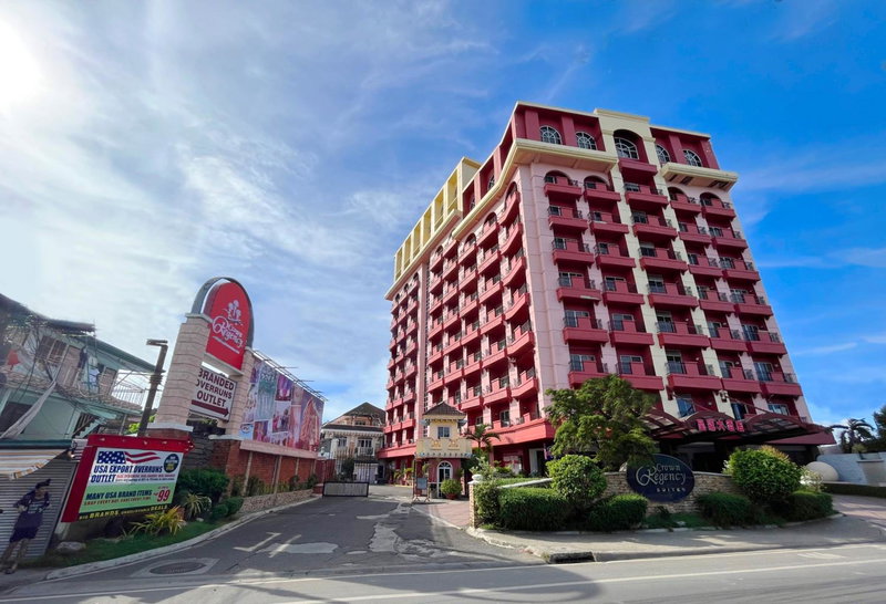 Crown Regency Suites Mactan, Mactan, Philippines