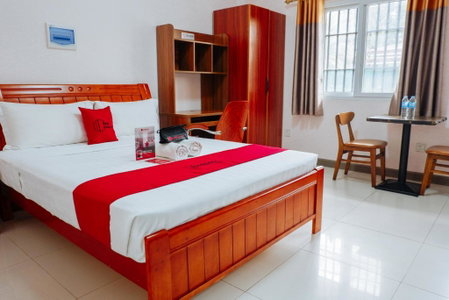 RedDoorz Plus near Camella La Brisa Lapulapu, Cebu City, Philippines