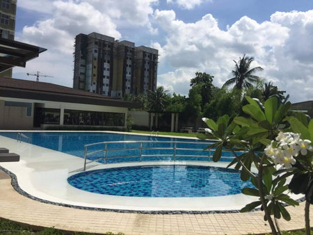 Bamboo Bay Condominium near UC Med & Chong Hua Hospital, CDU School, SM Mall, Ayala Mall and IT Park - studio condo unit, Cebu City, Philippines
