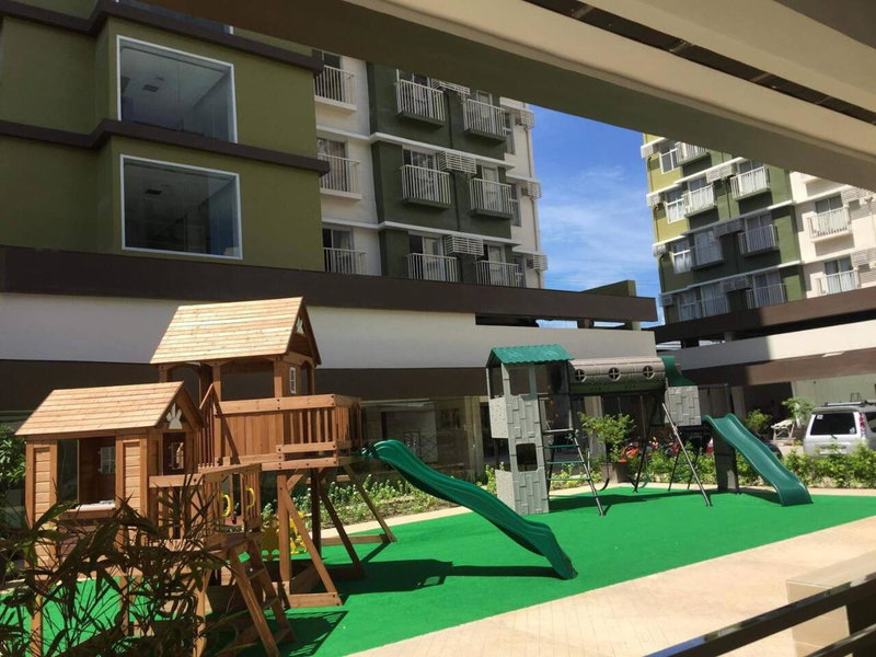 Bamboo Bay Condominium near UC Med & Chong Hua Hospital, CDU School, SM Mall, Ayala Mall and IT Park - studio condo unit, Cebu City, Philippines