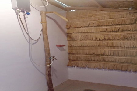 Avila's Hostel Moalboal near Beach, Basdiot, Philippines