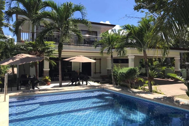 Avila's Hostel Moalboal near Beach, Basdiot, Philippines