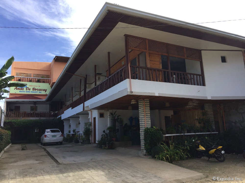 Anda de Boracay White Sand Resort, Philippines