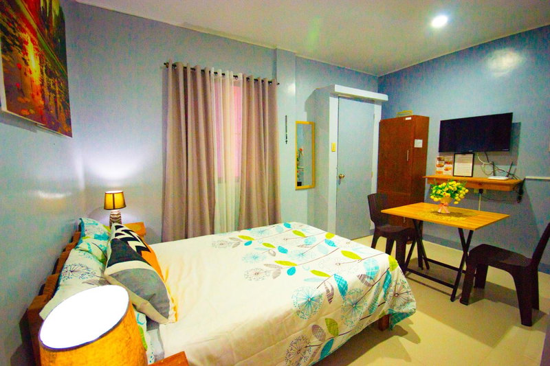 Lovely Studio 1 Bedroom Apartment, Olongapo City Centre, Olongapo, Philippines