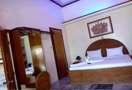 Dolphinbay Resort, Puerto Galera, Philippines