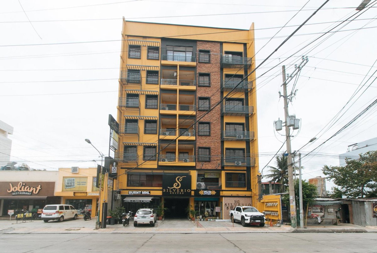 153 Silverio Suites Paranaque City, Philippines