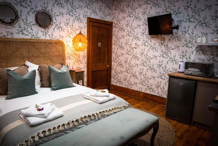@Athens Guest Rooms, Kimberley, South Africa