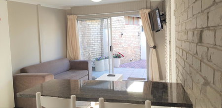 Kelzane Self-Catering, Gonubie, South Africa