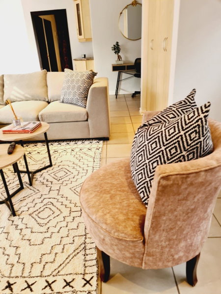 Finna's lovely 1-bedroom open plan vacation home., Germiston, South Africa