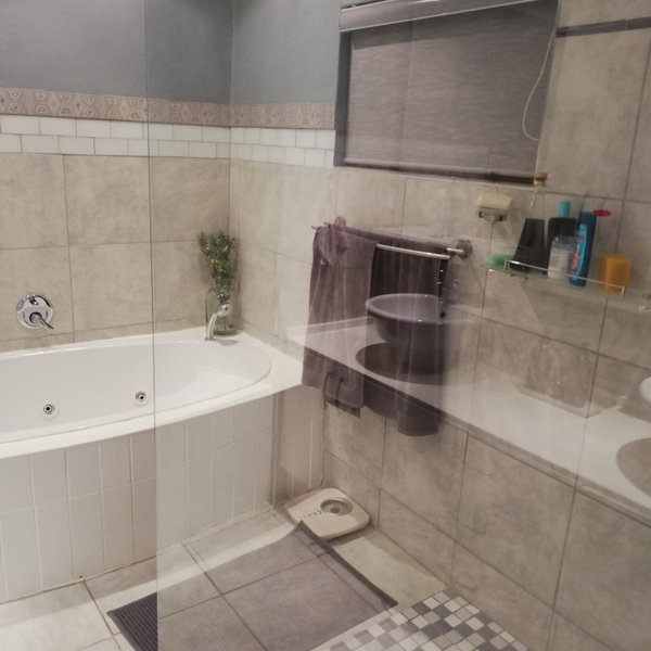Roosboompies Guest Suite, Centurion, South Africa