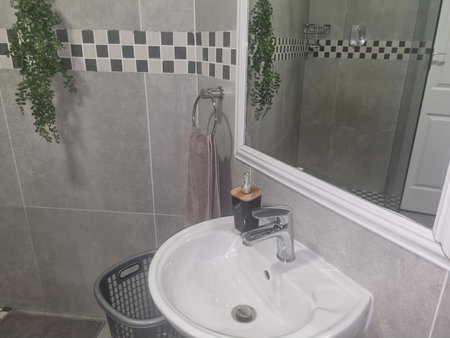 Eland Place Self Catering Guest House, Beacon Bay, South Africa