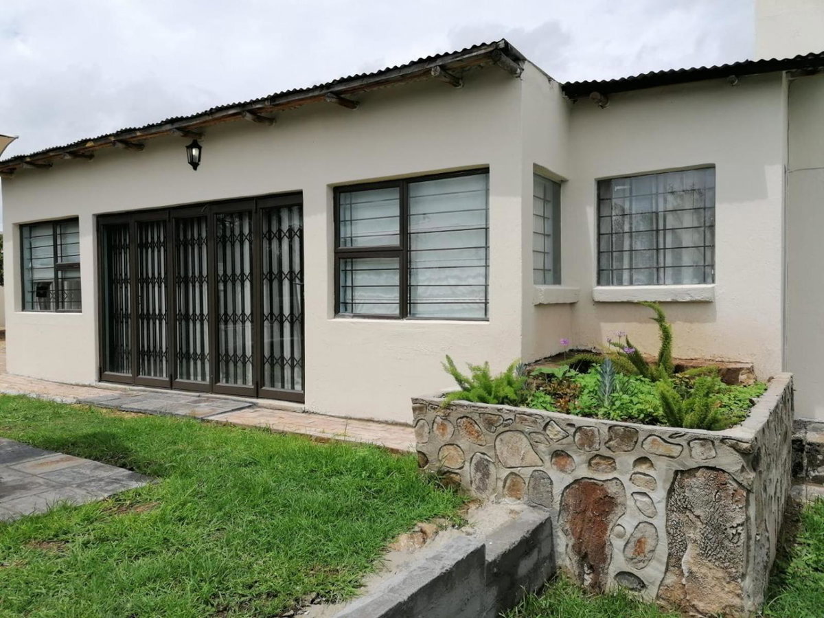 Hotel · JB Countrylife Accommodation, Koedoe