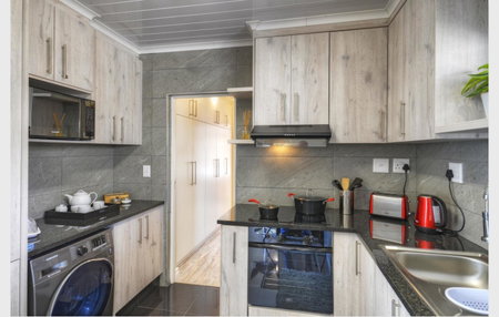 9a@Crassula Way, Cape Town, South Africa