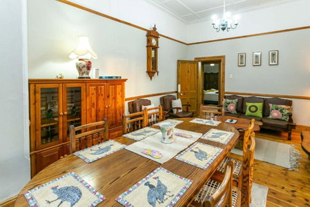 Ravenscliff Self Catering, Oudtshoorn, South Africa