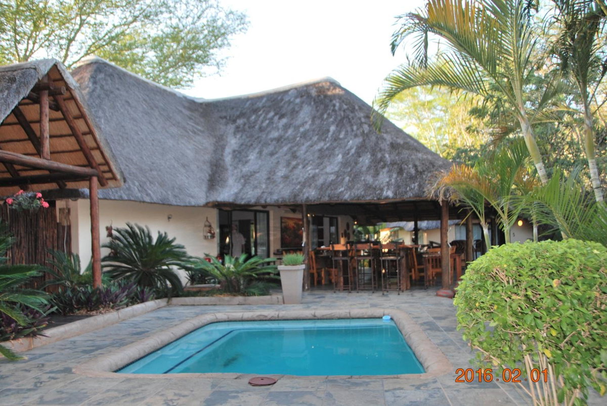 Hotel · Acasia Guest Lodge, Komatipoort
