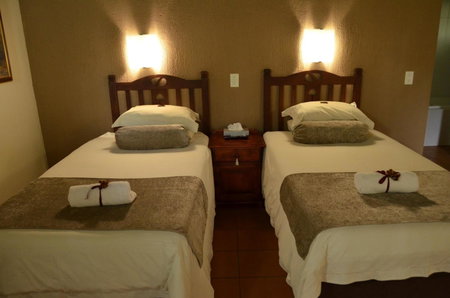Acasia Guest Lodge, Komatipoort, South Africa