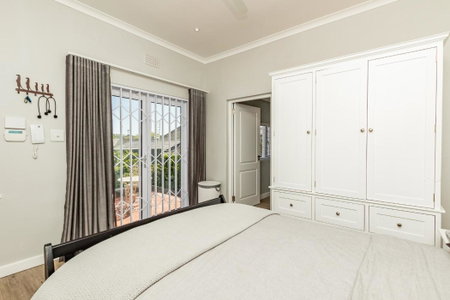 Spacious Guest Apartment in Rondebosch, Cape Town, South Africa