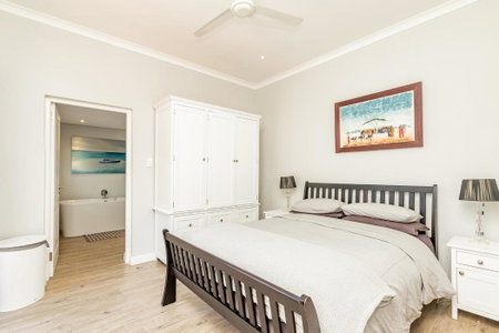 Spacious Guest Apartment in Rondebosch, Cape Town, South Africa