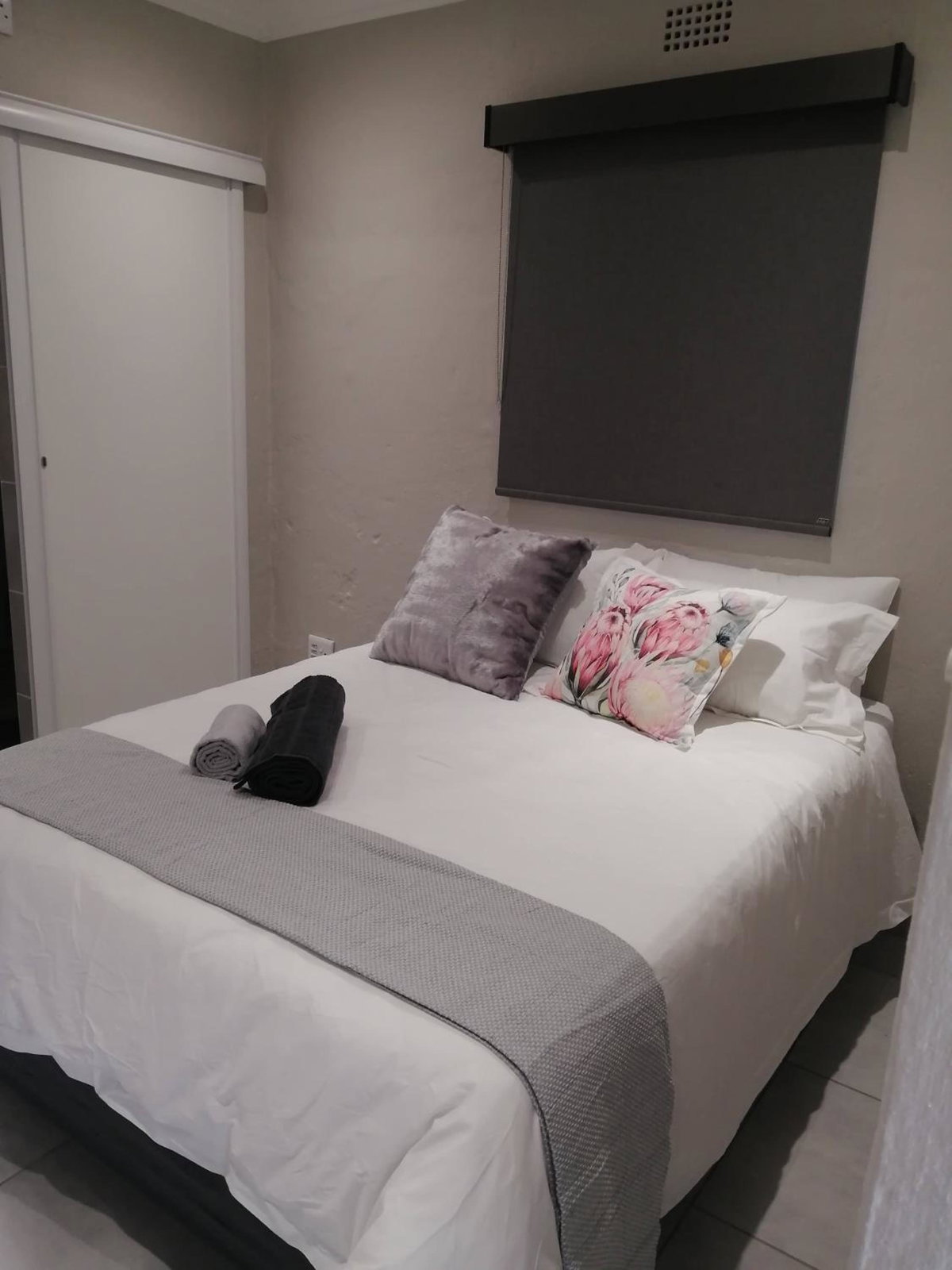 Hotel · 394OnEmus, Pretoria