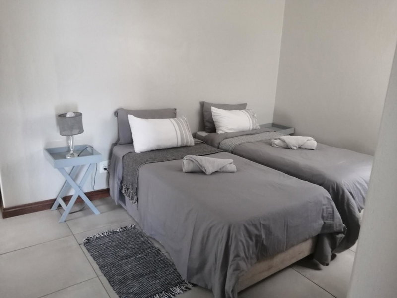 394OnEmus, Pretoria, South Africa