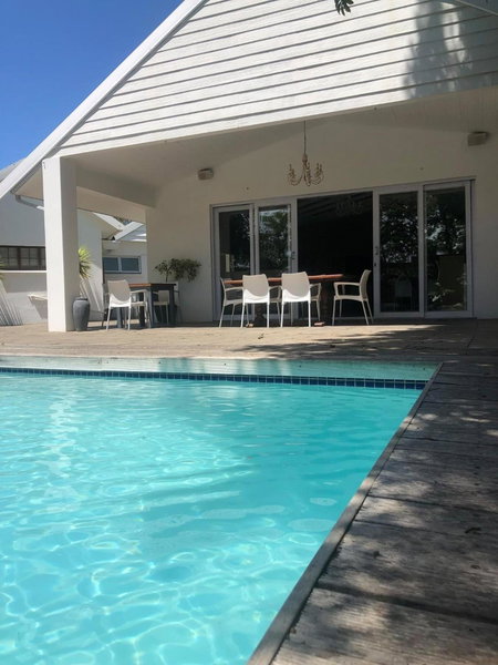 Bunkers Inn Guesthouse, East London, South Africa