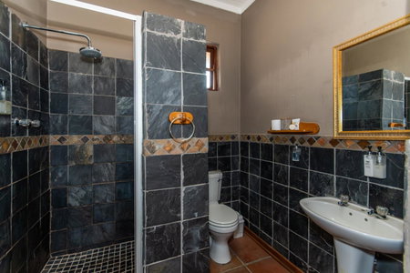 Chestnut Country Lodge, Hazyview, South Africa
