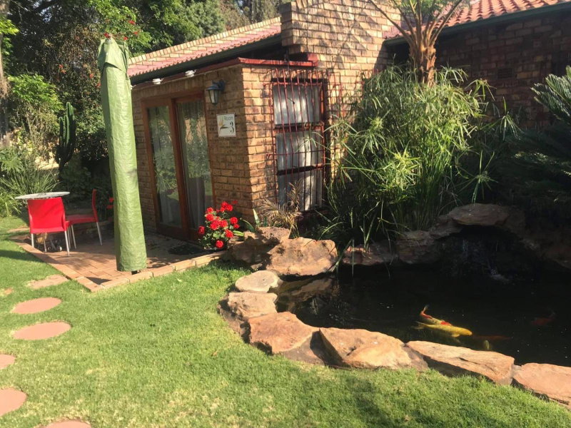 No 5 on Franschoek, Northdene, South Africa