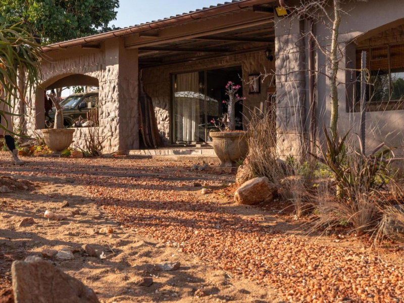 Phomola Manor Holiday Home, Phalaborwa, South Africa