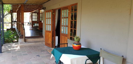 Tuskers Bush Lodge B&B, Hartbeespoort, South Africa